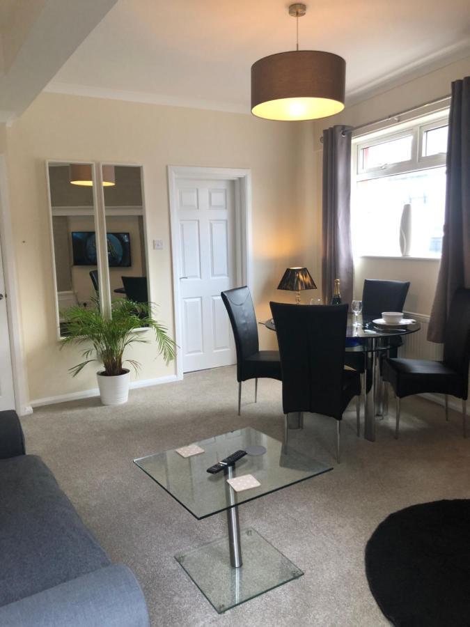 Half Price Offer - Exeter City Apartment Exterior photo